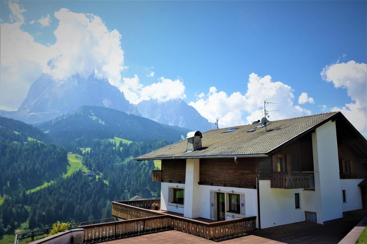 Pension Dolomieu Santa Cristina Val Gardena Exterior foto